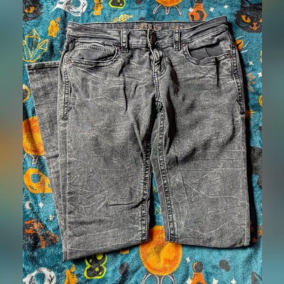 Buckle Dark Wash Skinny Jeans 28x31 - Picture 3 of 8